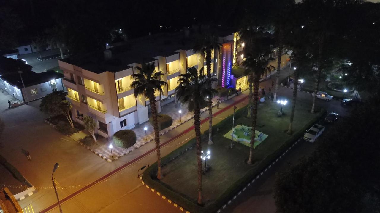 Jewel Assiut Hotel Εξωτερικό φωτογραφία
