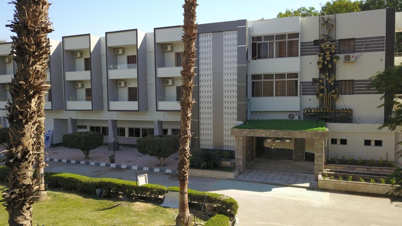 Jewel Assiut Hotel Εξωτερικό φωτογραφία